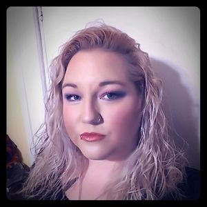 Meet your Posher, Jami